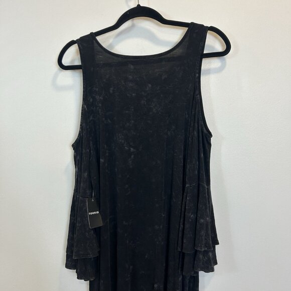 NWT Torrid 2 2X Super Soft Scoop Neck Strappy Cold Shoulder Sharkbite Hem Top - Picture 10 of 11